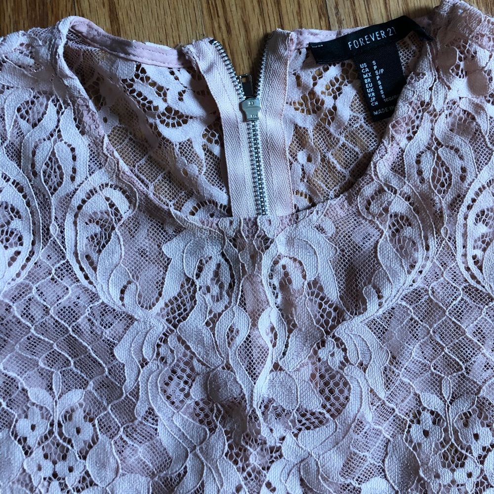 Top - Picture 3 of 3